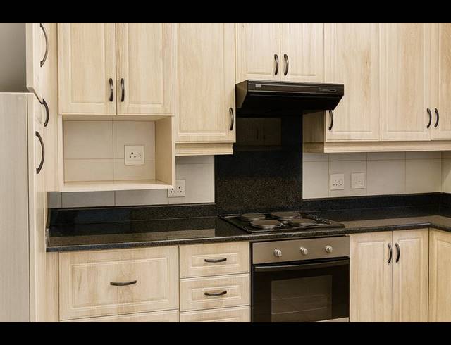 2 BEDROOM DUPLEX FOR SALE IN UMHLANGA CENTRAL